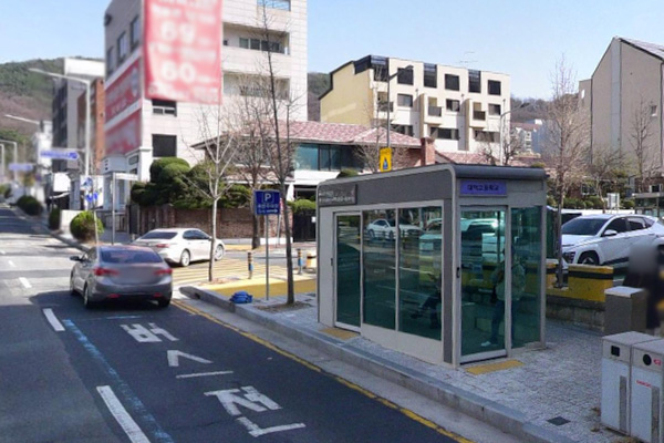 대덕고등학교 정류장 전경